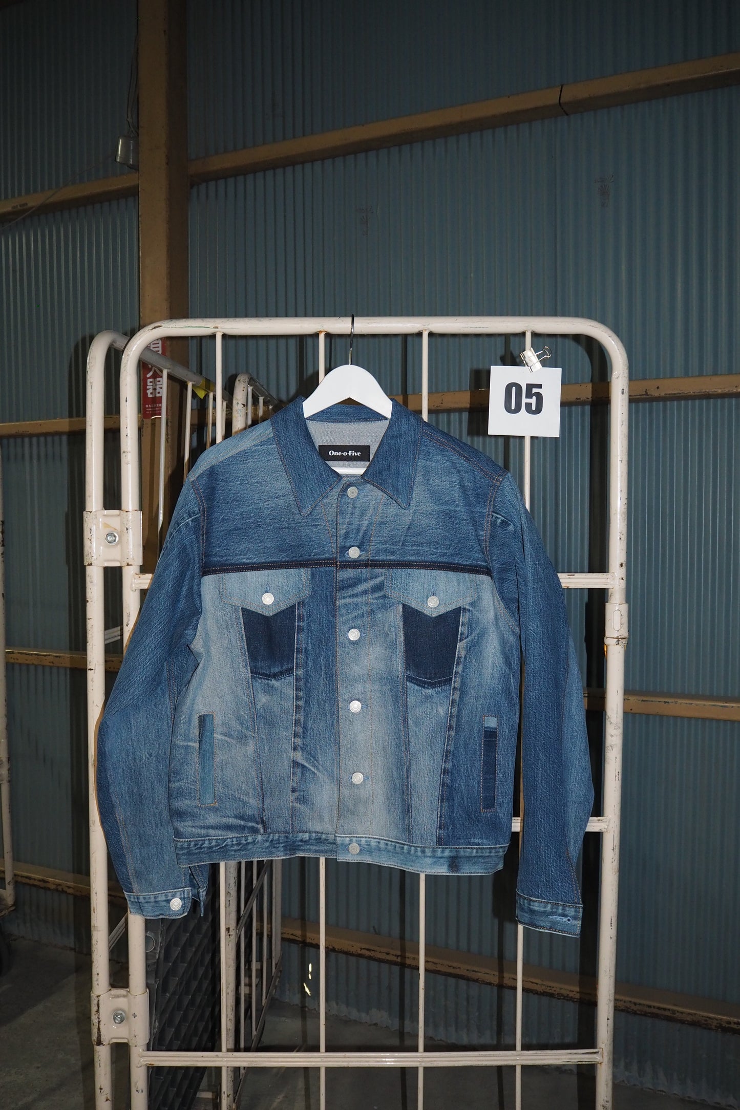 T JACKET 5