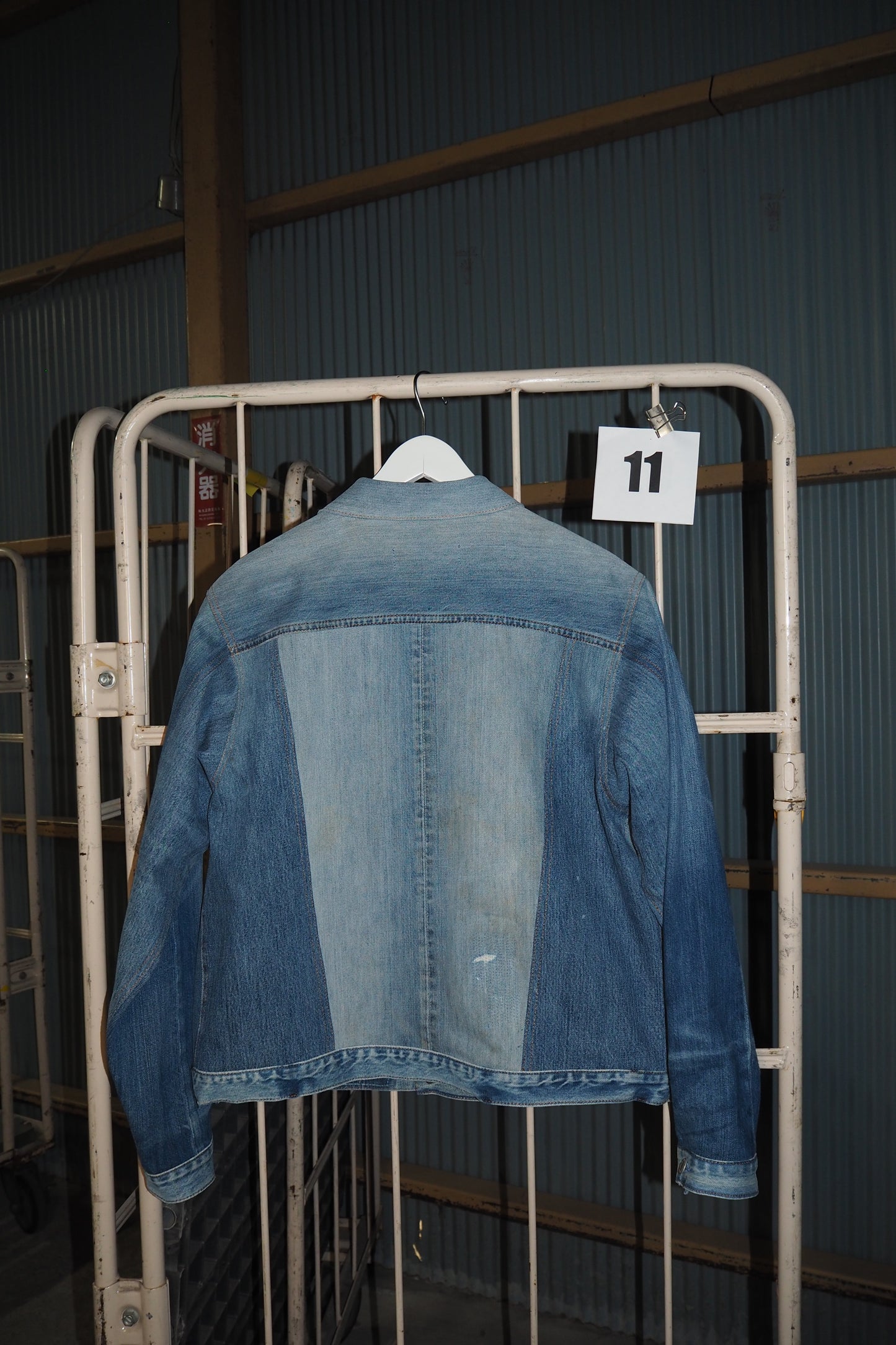 T JACKET 11