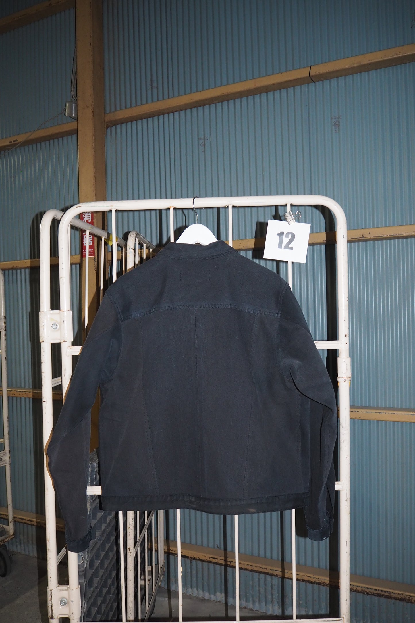 T JACKET 12